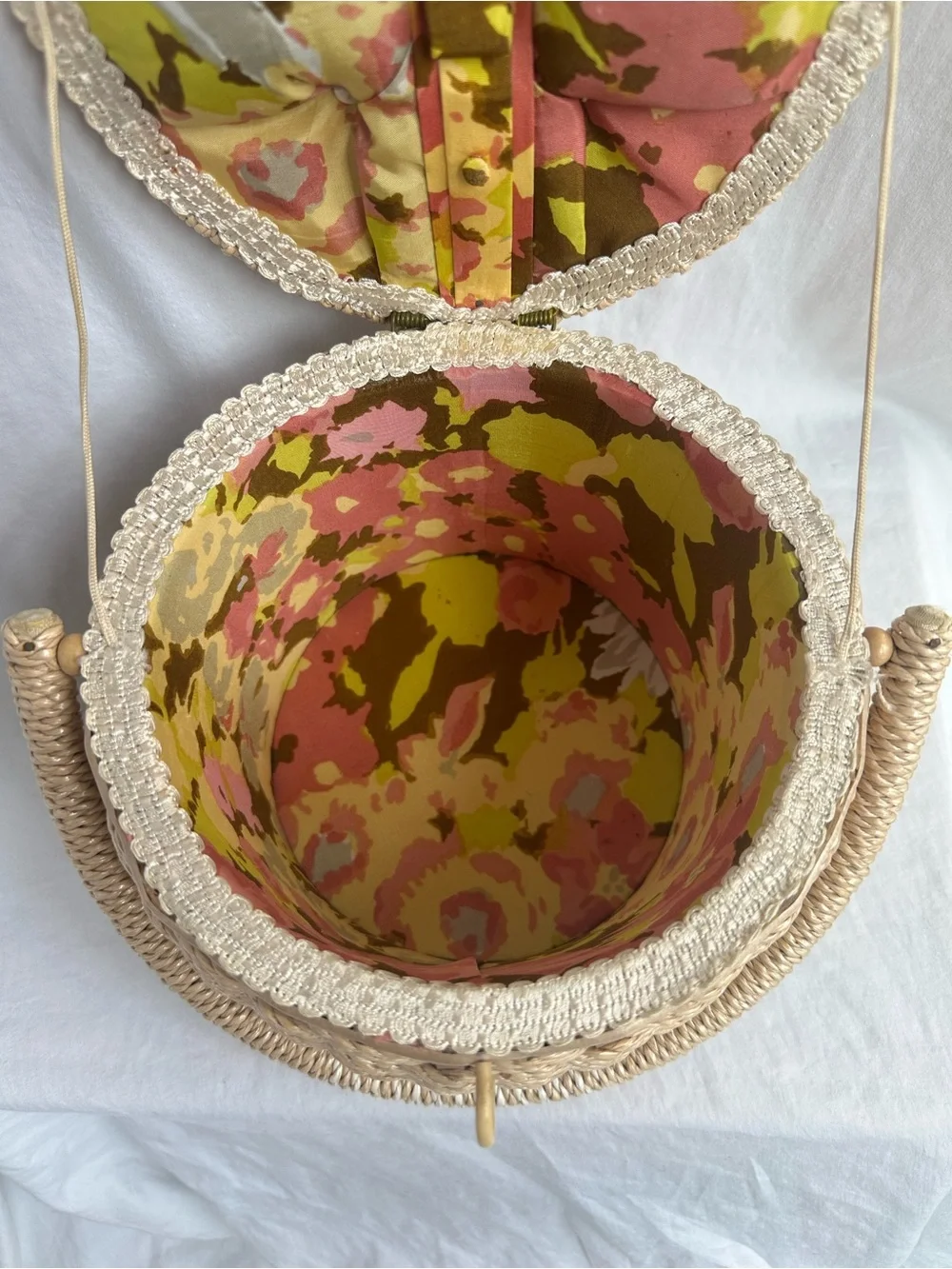 Vintage 1960s Woven Sewing Basket / Sewing Box Made in Japan | Floral Lining